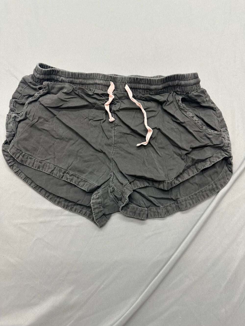 Billabong Women's Gray Elastic Drawstring Casual Lounge Shorts Size Large